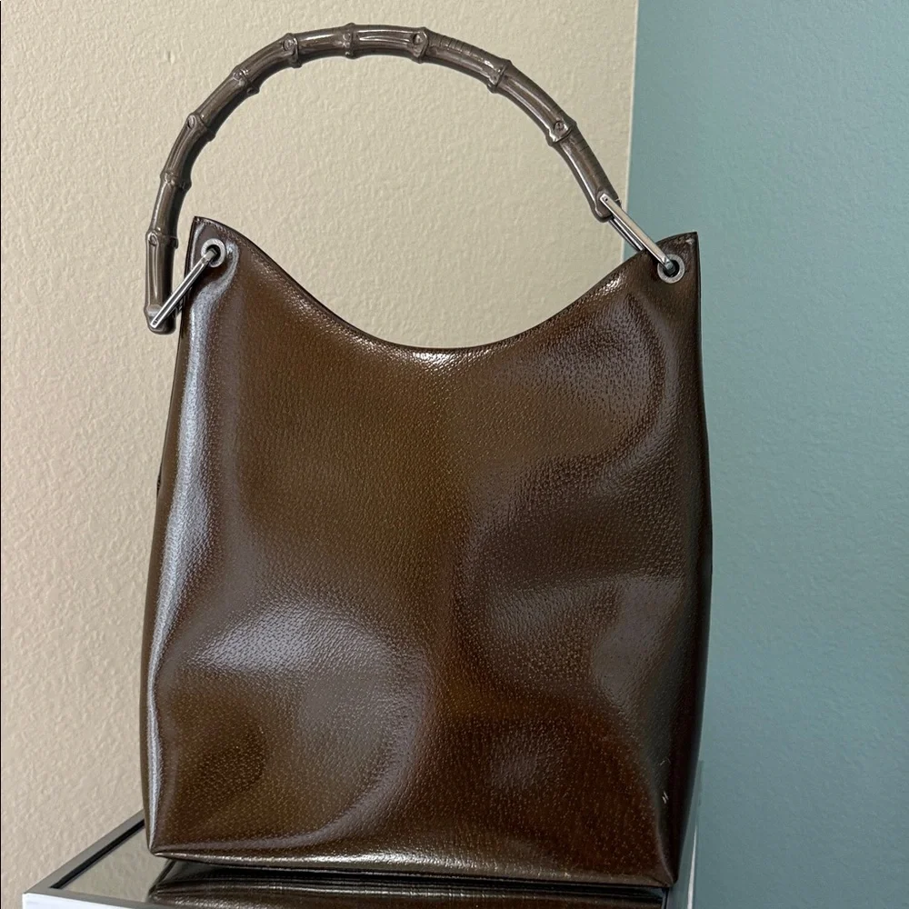 Gucci sleek hobo
